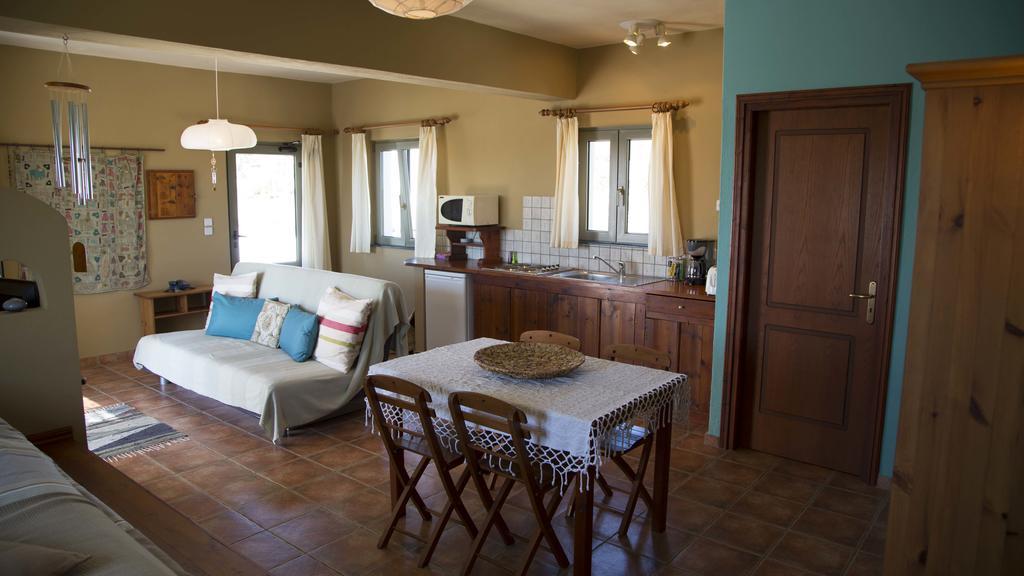 B&B & Apartments The Four Elements Lachania  Exterior photo