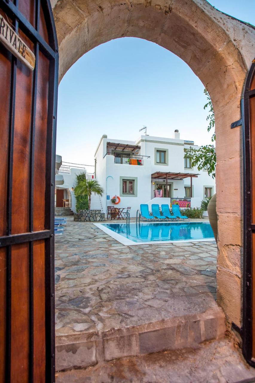 B&B & Apartments The Four Elements Lachania  Exterior photo